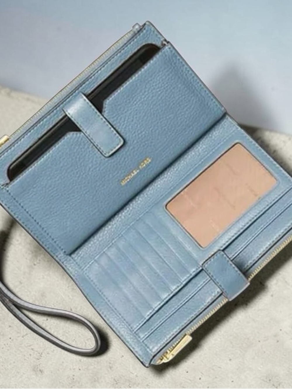Michael Kors Light Blue Pebbled Leather Wristlet Clutch - Picture 3 of 12